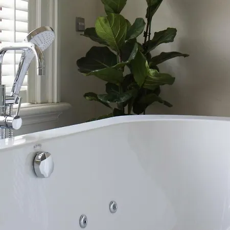 Suitehotel Pincoffs Hotel